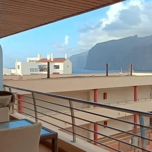 Casa Linda - Balcon De Los Gigantes Puerto de Santiago  0*, Puerto de Santiago (Tenerife) Spain